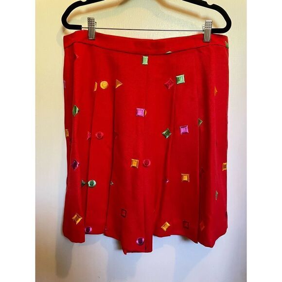🔴 Vintage one of a kind handmade high waisted pleated mom shorts 10/12 - Picture 1 of 10
